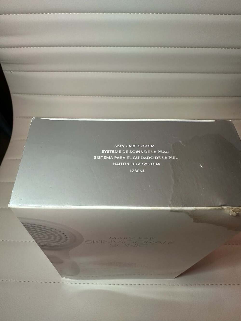 Mary Kay Skinvigorate Sonic Skin Care System Facial Cleansing Brush - Picture 3 of 4
